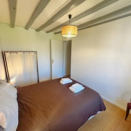 Le Domaine De L'ormurion Feriehus *